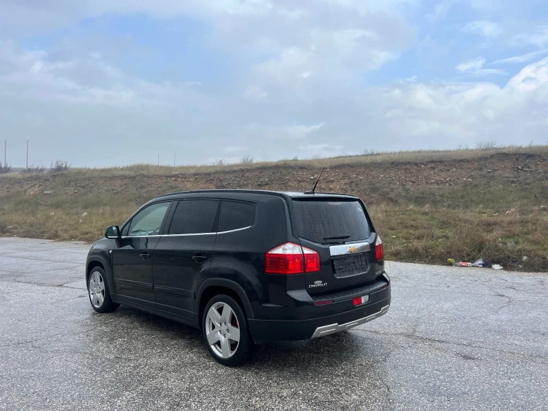 Chevrolet Orlando 2.0d -7 местен, снимка 4 - Автомобили и джипове - 53236144