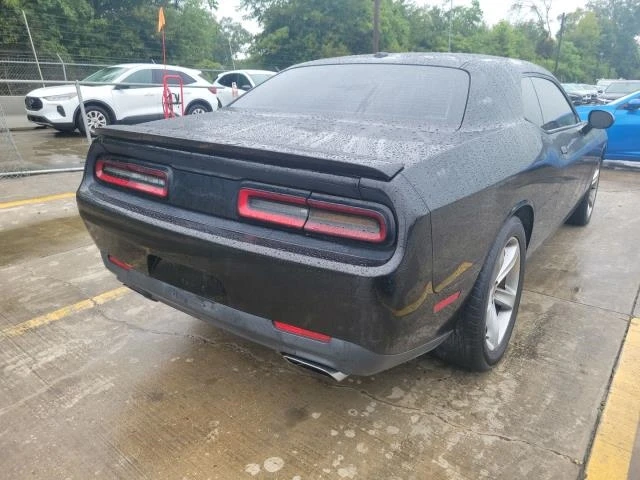 Dodge Challenger  R/T, снимка 2 - Автомобили и джипове - 47258309