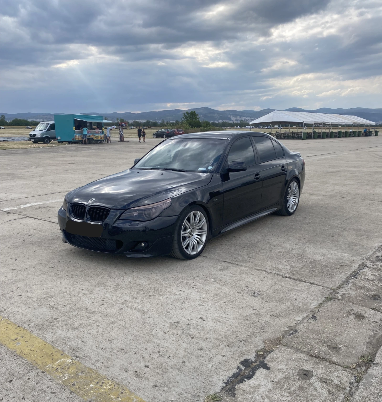 BMW 545, снимка 1