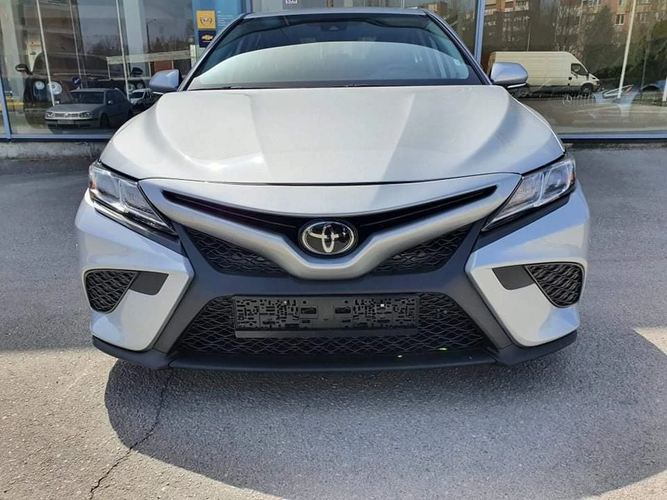 Toyota Camry, снимка 1
