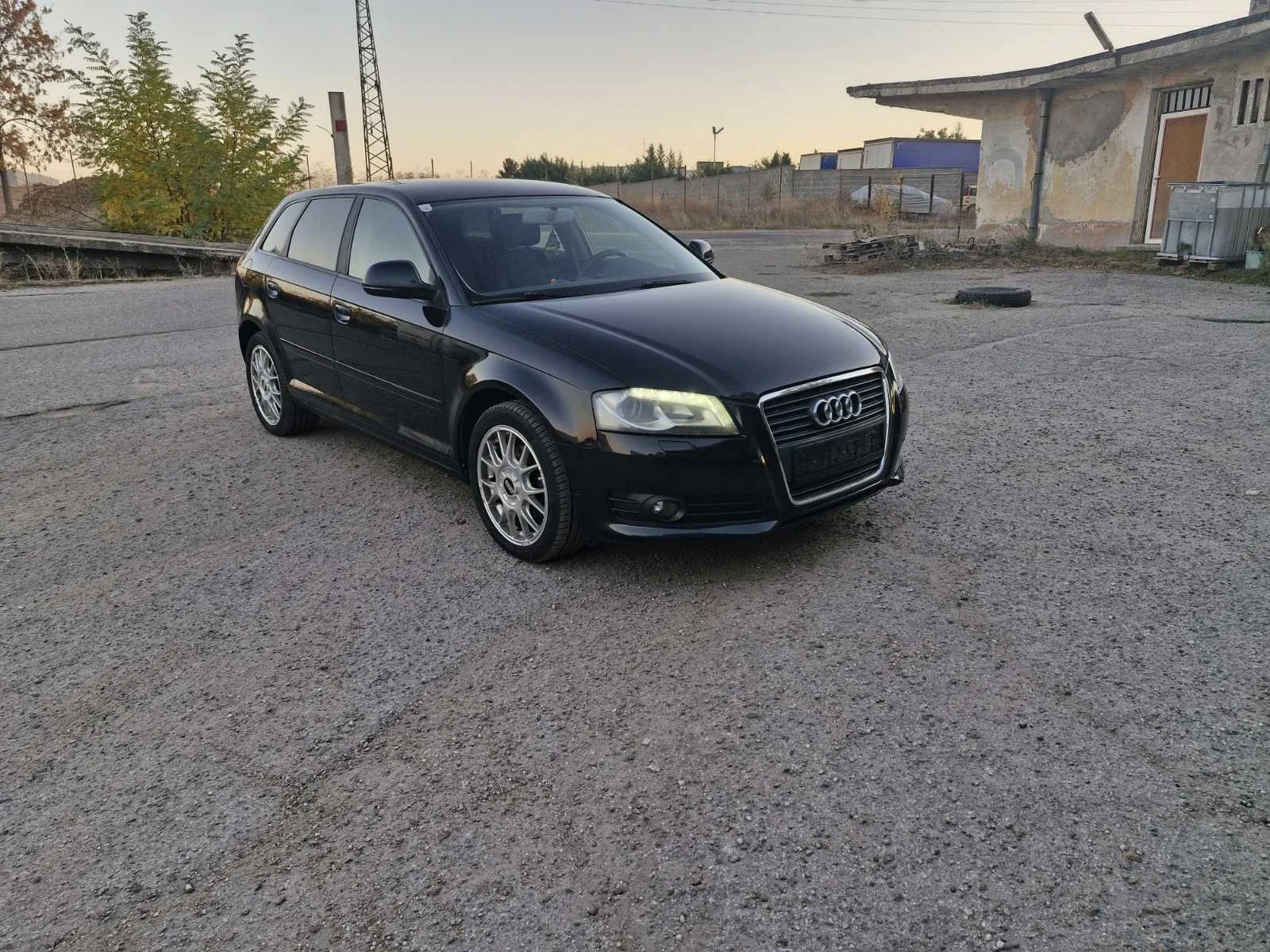 Audi A3 2.0 TDI FACELIFT  - изображение 3