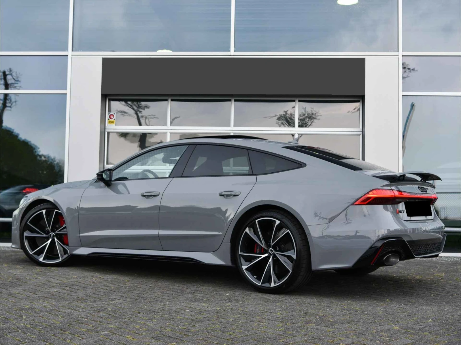 Audi Rs7 4.0TFSI Quattro - изображение 5