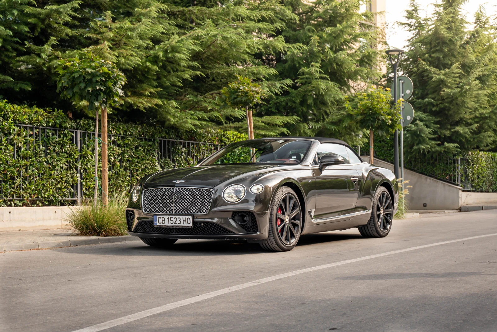 Bentley Continental gt V8 MULLINER CONVERTIBLE - изображение 4