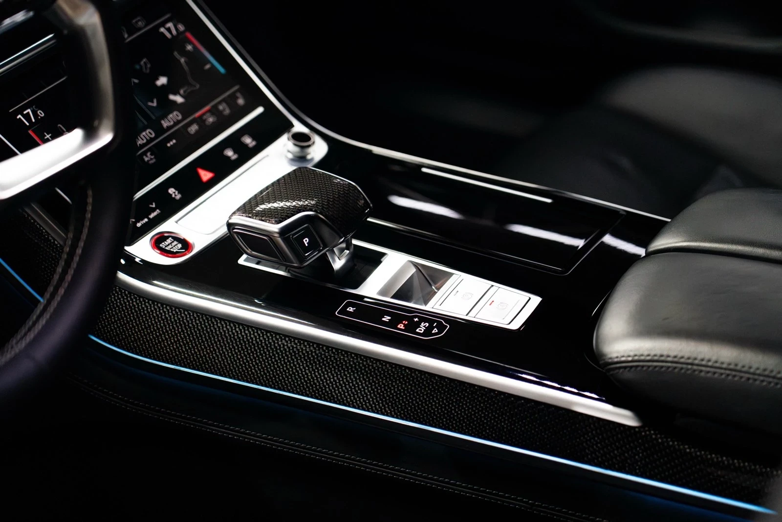 Audi S8  - изображение 10