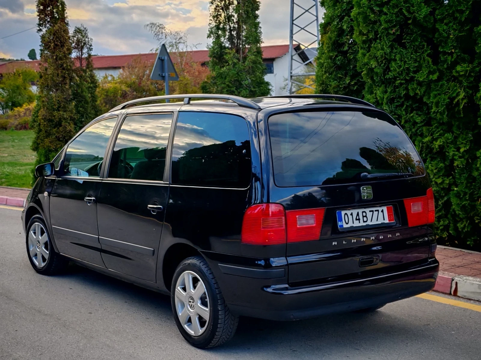 Seat Alhambra 2.0TDI(140)* FACELIFT* EXCLUSIVE* НОВ ВНОС*  - изображение 4