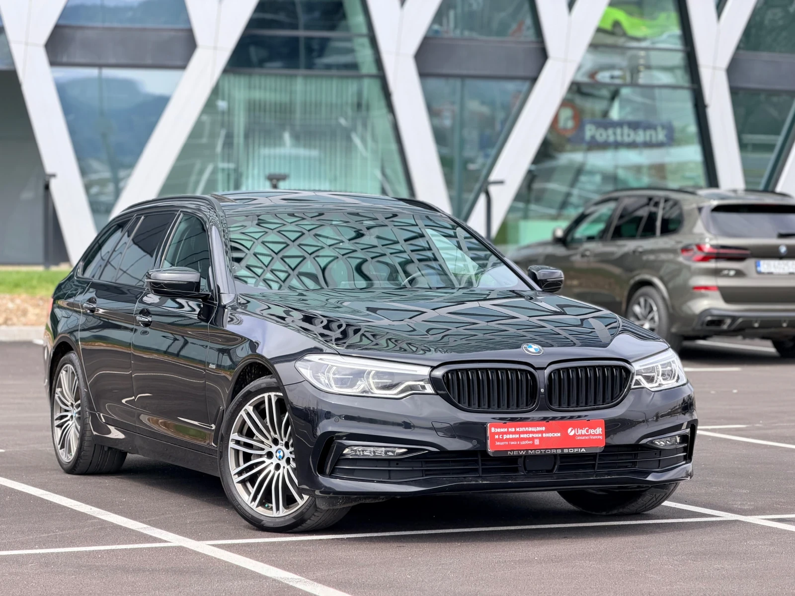 BMW 540 540i Xdrive-Лизинг през Уникредит , снимка 3 - Автомобили и джипове - 53814534