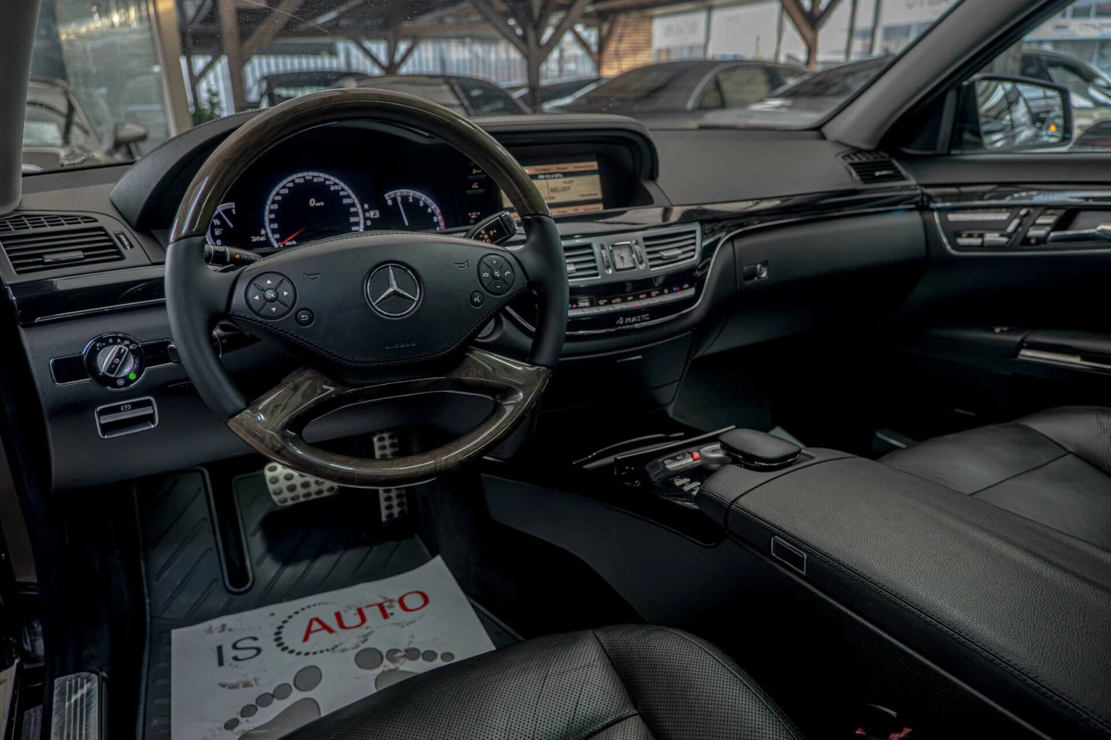 Mercedes-Benz S 350 AMG/4Matic/RSE/Massage/Камера/BiXenon/AirMatic, снимка 7 - Автомобили и джипове - 53998896