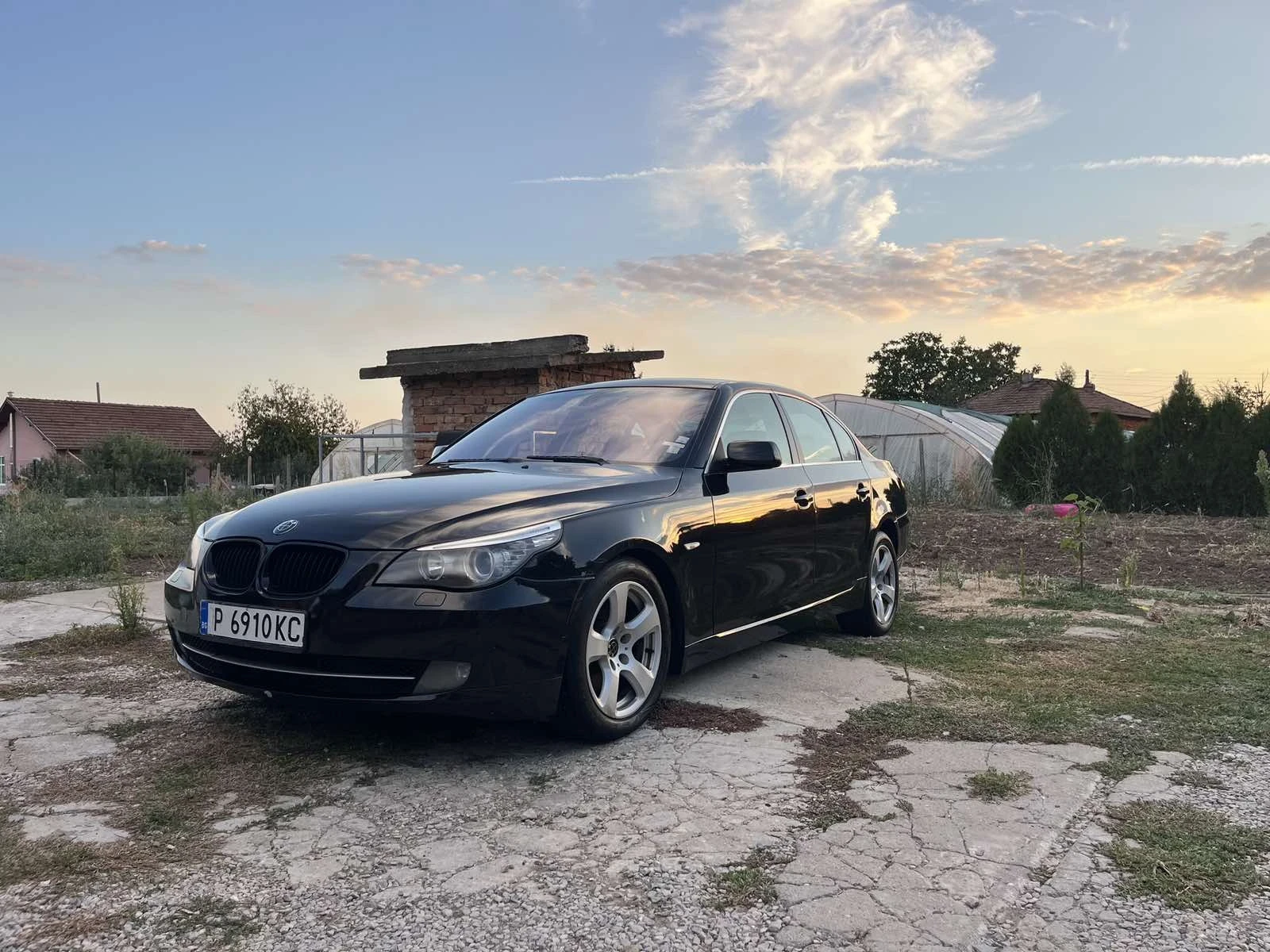BMW 525 Facelift, снимка 9 - Автомобили и джипове - 54773712