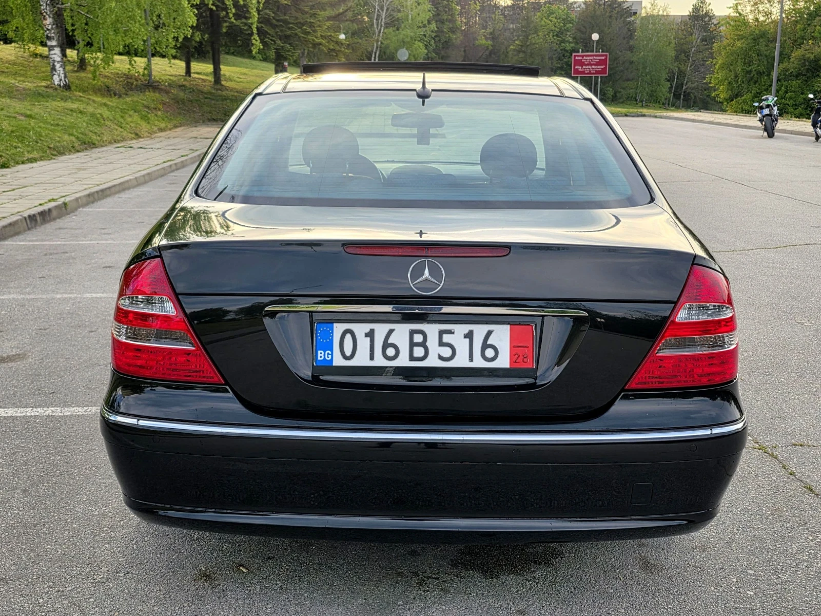 Mercedes-Benz E 200 Kompressor, Elegance, Панорама, Печка , снимка 8 - Автомобили и джипове - 54417666