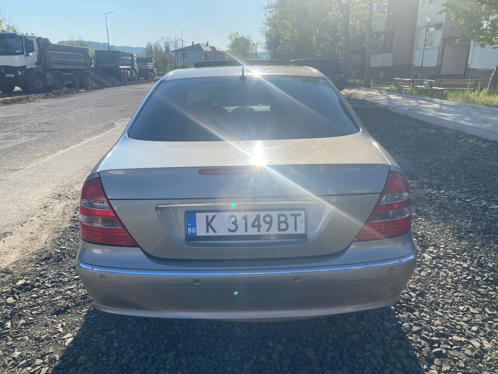 Mercedes-Benz E 280, снимка 4 - Автомобили и джипове - 54437041