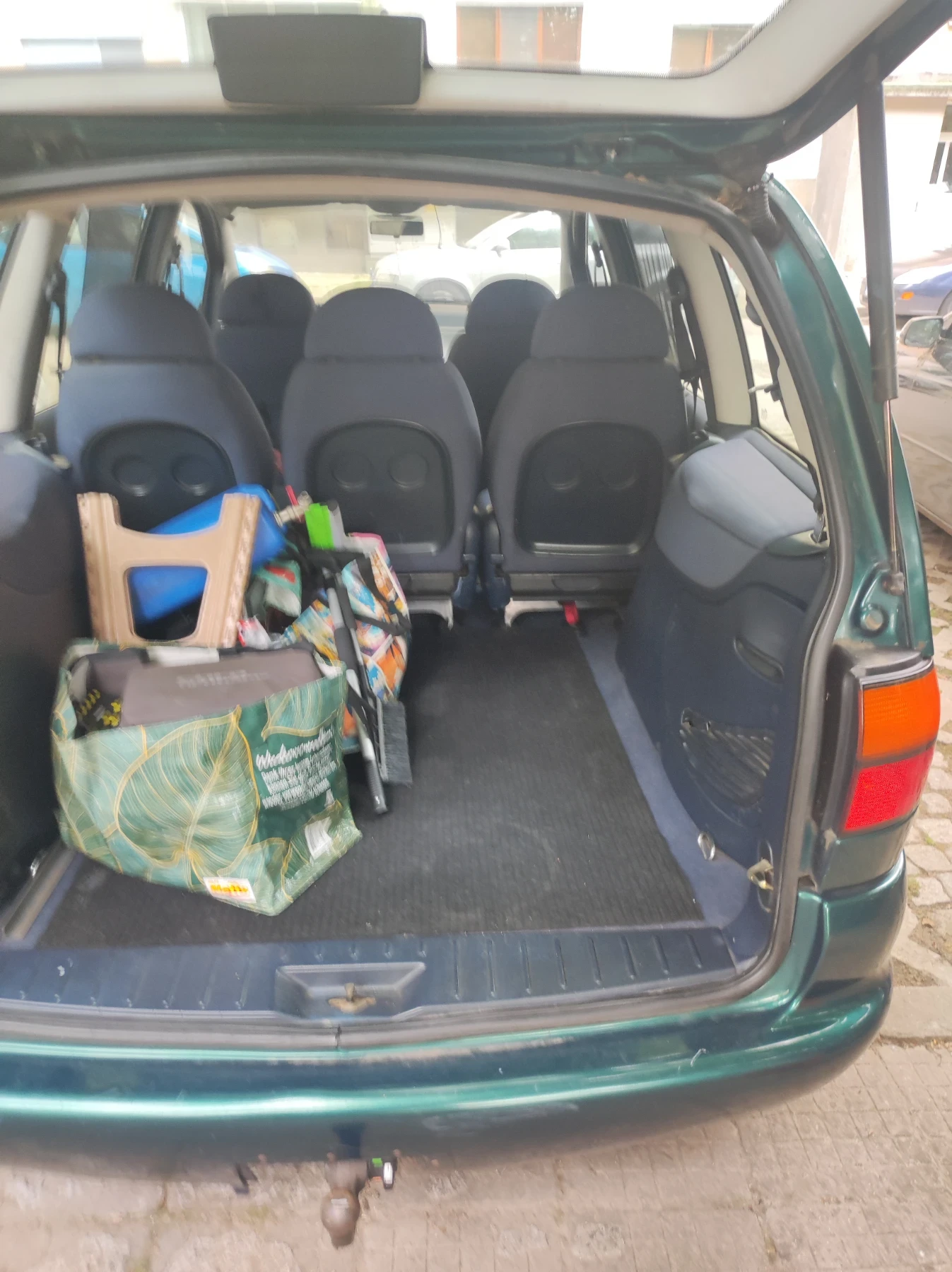 VW Sharan, снимка 8 - Автомобили и джипове - 54786521