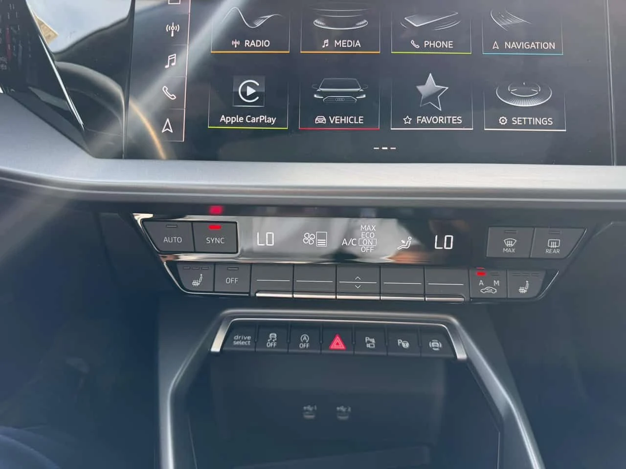 Audi S3 * Progressiv * АВТОКРЕДИТ БЕЗ ПЪРВОНАЧАЛНА ВНОСКА*, снимка 12 - Автомобили и джипове - 54903802