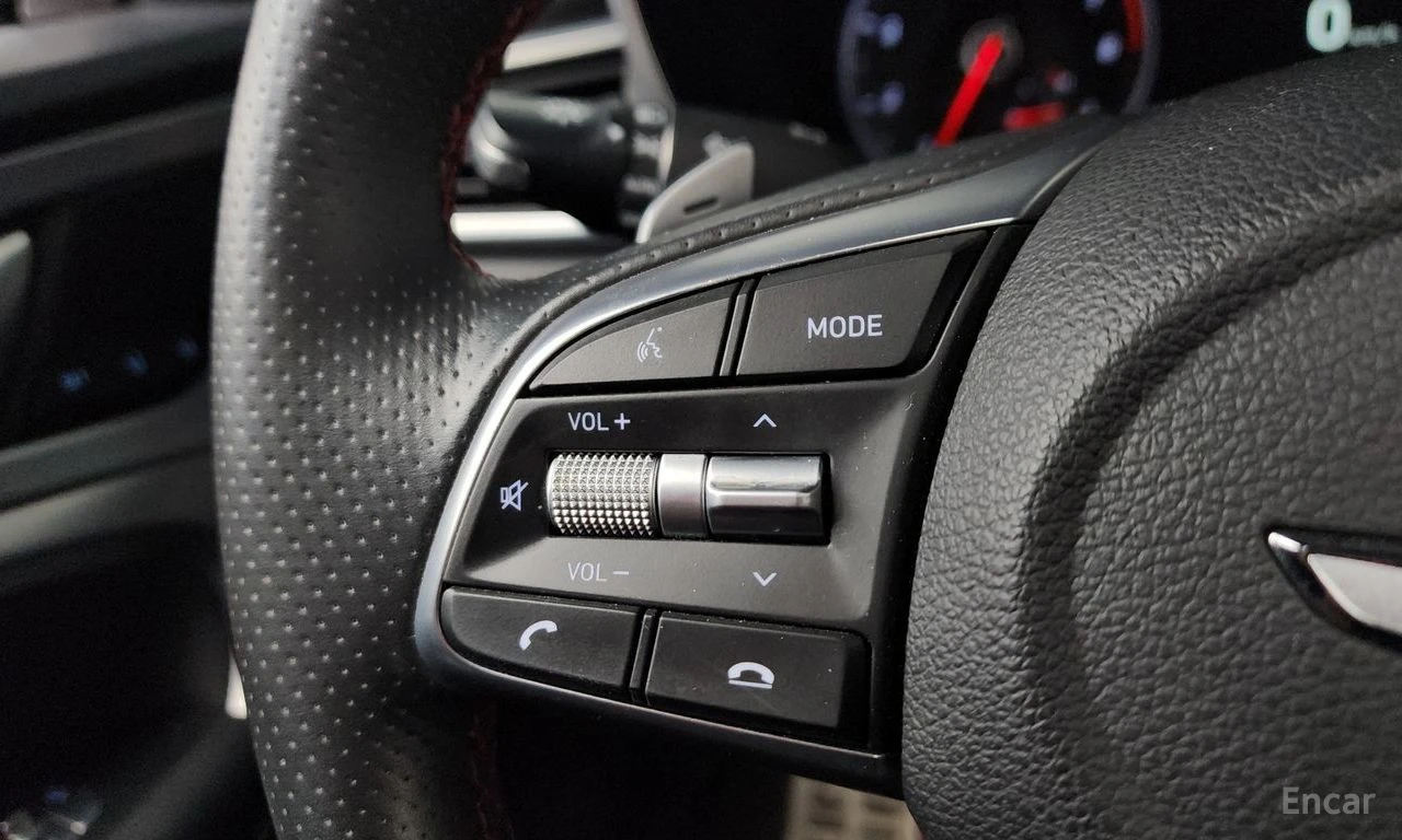 Genesis G70 2.0T* AWD* SPORT PACKAGE* , снимка 13 - Автомобили и джипове - 54956201