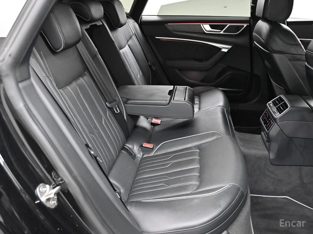 Audi A7 55 TFSI Quattro Premium* DISTRONIC* 360* ХЕДЪП* , снимка 16 - Автомобили и джипове - 55072545
