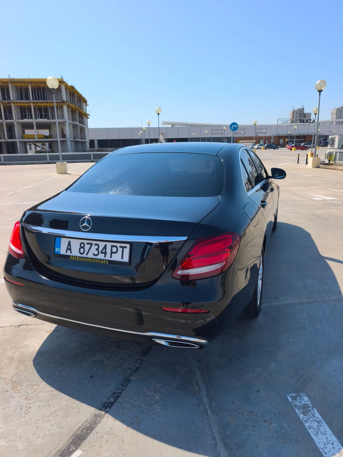 Mercedes-Benz E 220 d  * Мултибийм * 360  панорамна* дигитал, снимка 5 - Автомобили и джипове - 55248300