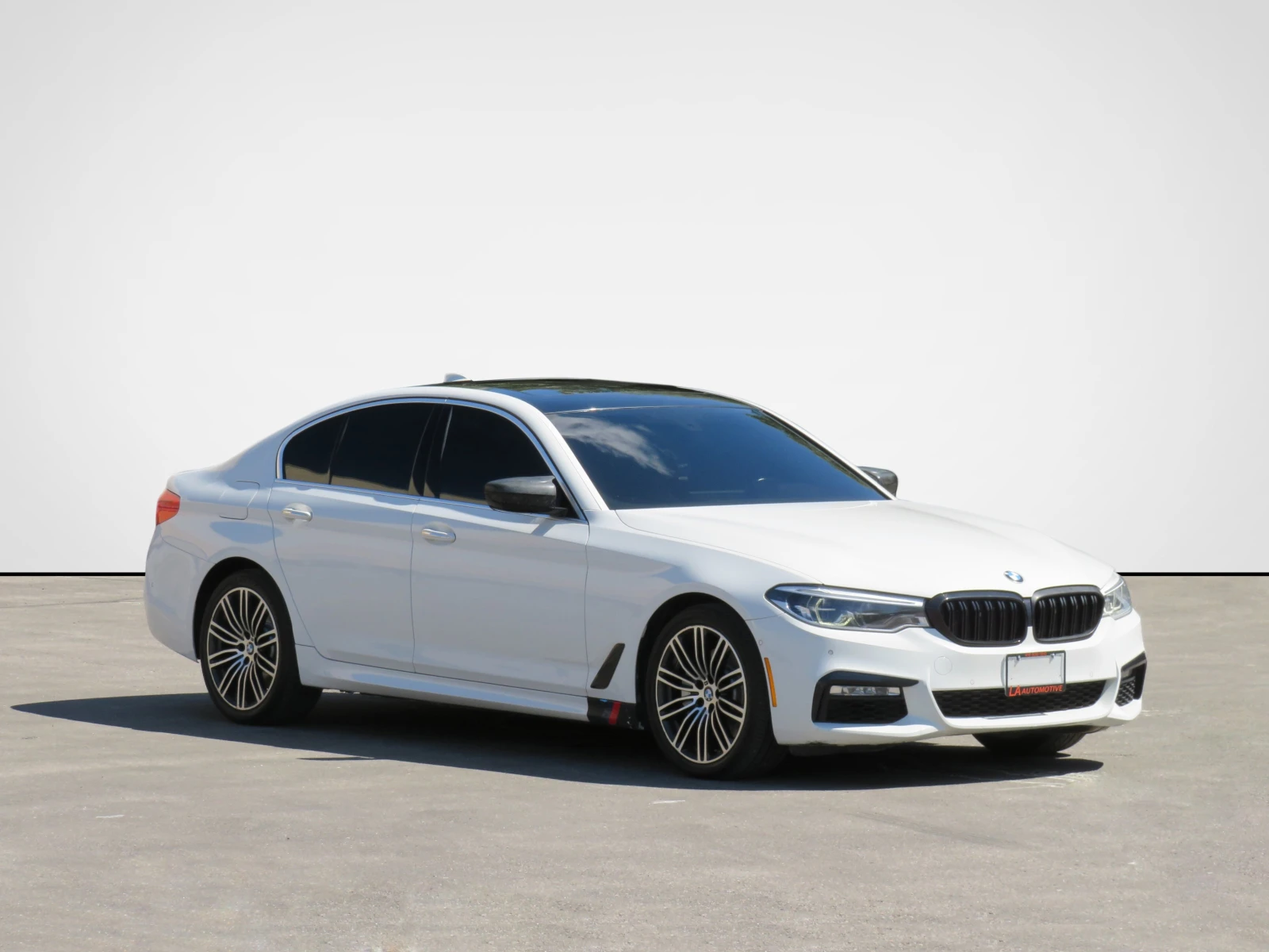 BMW 530 i xDrive M Sport | HUD | 360  | CarPlay | Mobile.bg � ����������� 3