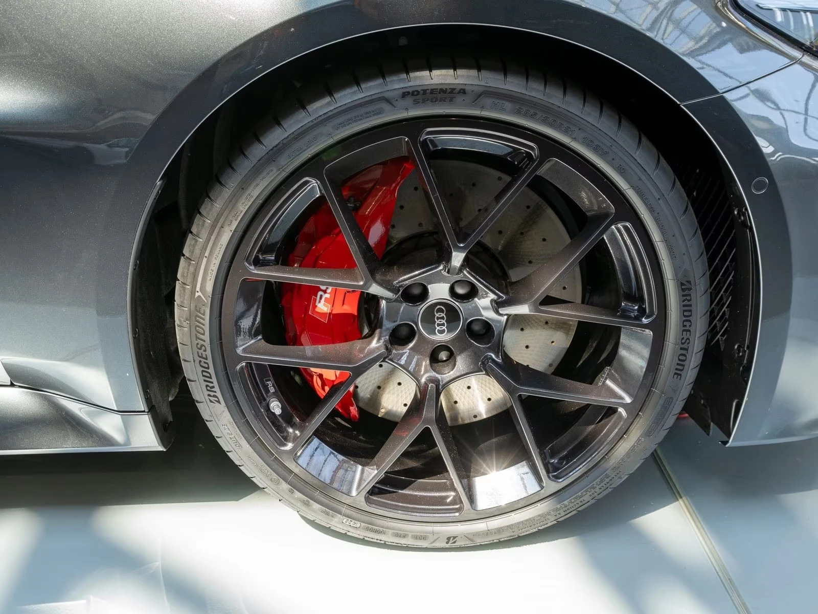 Audi Rs5 * NEW 2026* PLUG-IN HYBRID B&O 360-CAM HEAD-UP, снимка 6 - Автомобили и джипове - 55478781
