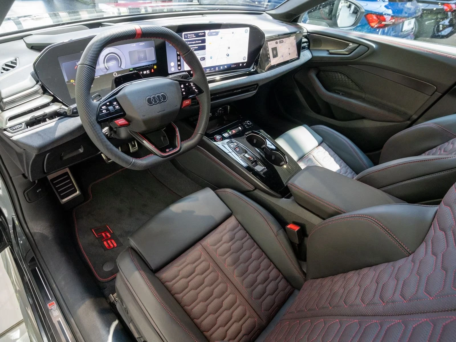 Audi Rs5 * NEW 2026* PLUG-IN HYBRID B&O 360-CAM HEAD-UP, снимка 13 - Автомобили и джипове - 55478781