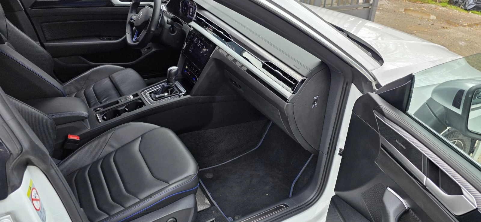 VW Arteon  R 2.0 TSI OPF 4MOTION, снимка 10 - Автомобили и джипове - 55581830