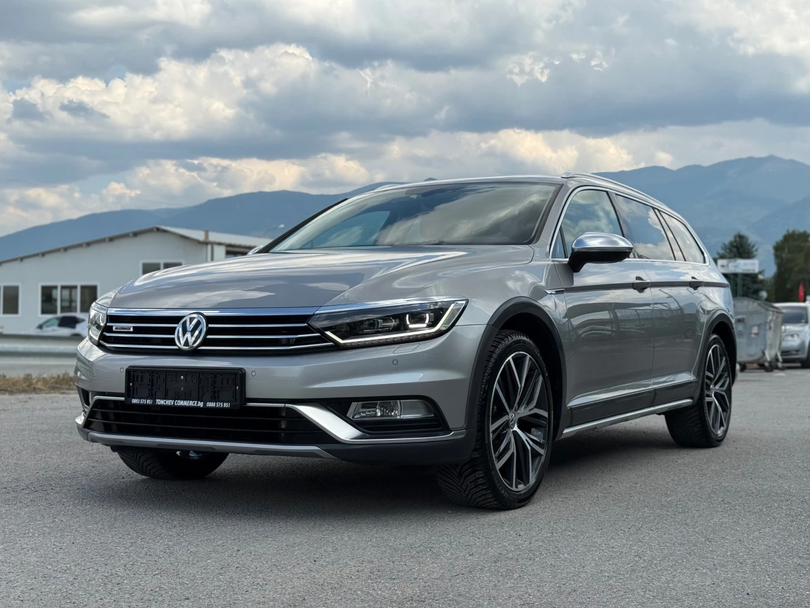 VW Passat 2.0-TDI-190к.с-4х4-ALLTRACK-ДИГИТАЛЕН КМ-182.000км, снимка 3 - Автомобили и джипове - 55610090