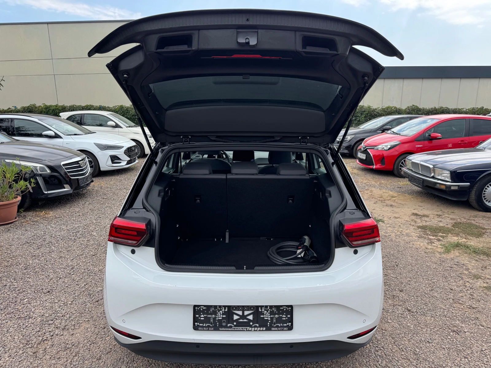 VW ID.3 Pro Performance 58 kWh, снимка 6 - Автомобили и джипове - 55849353