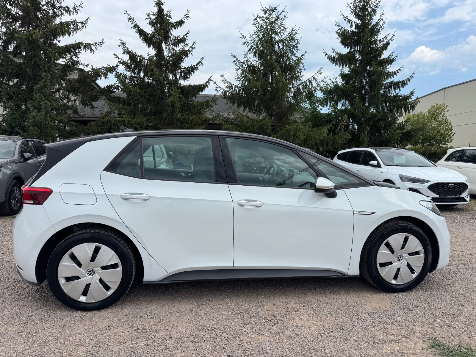 VW ID.3 Pro Performance 58 kWh, снимка 8 - Автомобили и джипове - 55849353