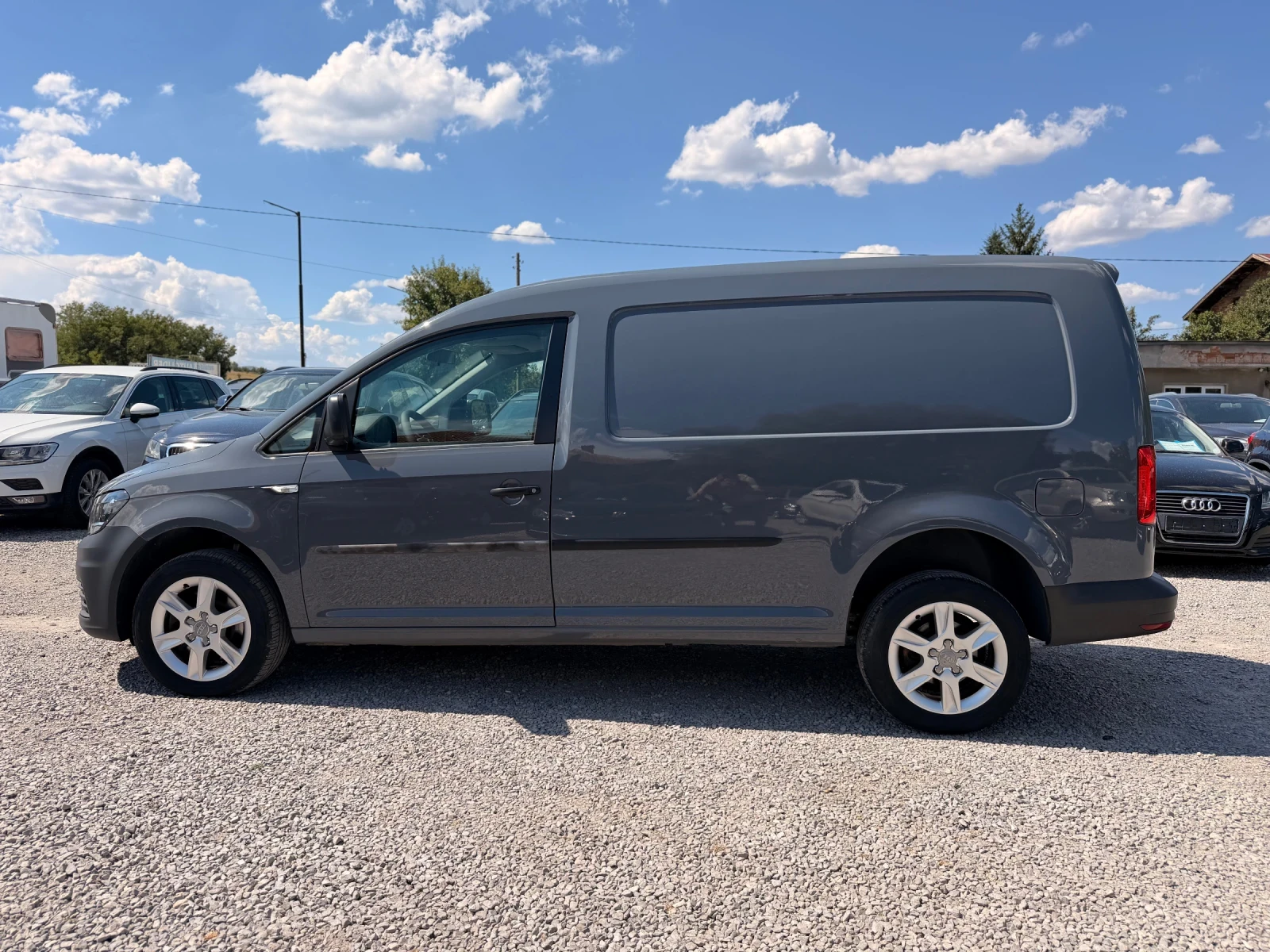 VW Caddy 2.0 TDI/ MAXI/ 4Motion/ Euro 6, снимка 11 - Автомобили и джипове - 55940049