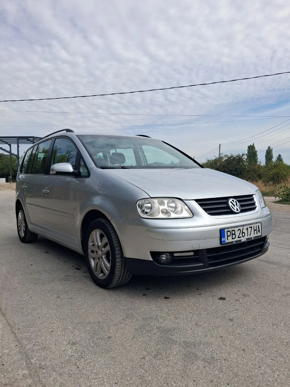 VW Touran 1.9TDI 105K KLIMA 6 SKOROSTI, снимка 3 - Автомобили и джипове - 56222330