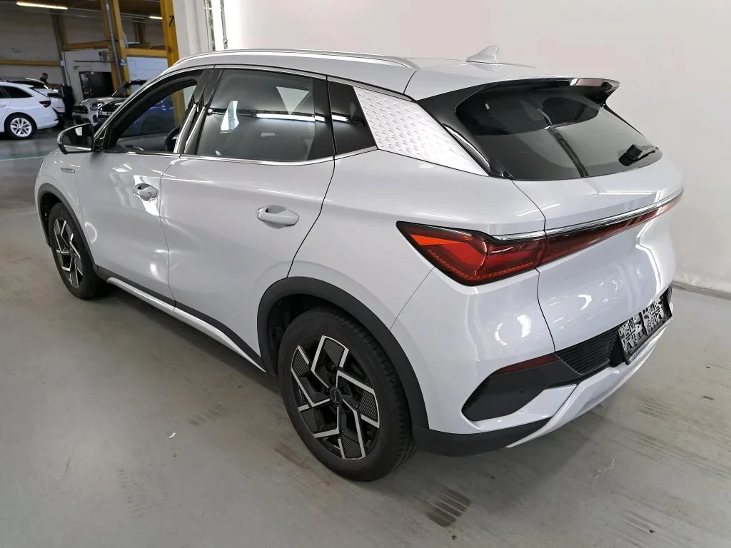 BYD Atto3 60 kWh Comfort Leather Led Navi 93% SoH | Mobile.bg � ����������� 3