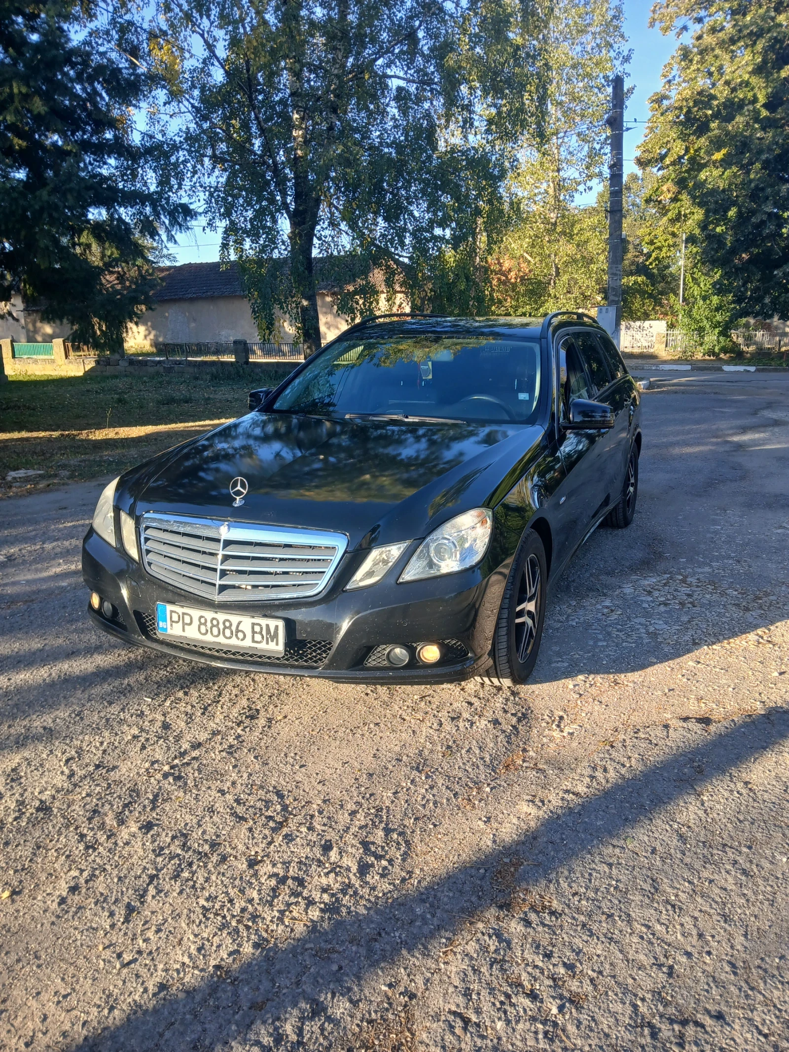 Mercedes-Benz E 200