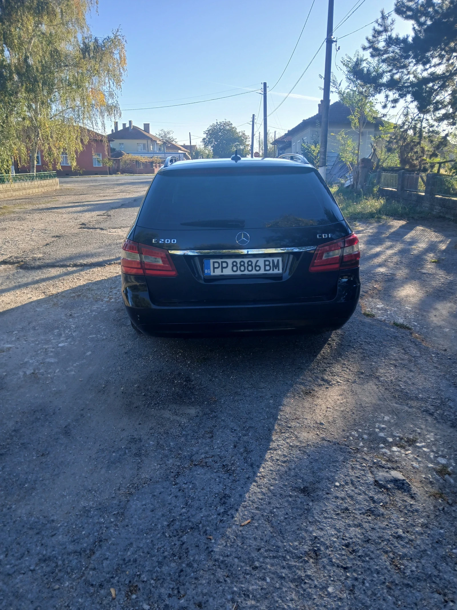 Mercedes-Benz E 200, снимка 5 - Автомобили и джипове - 56611915
