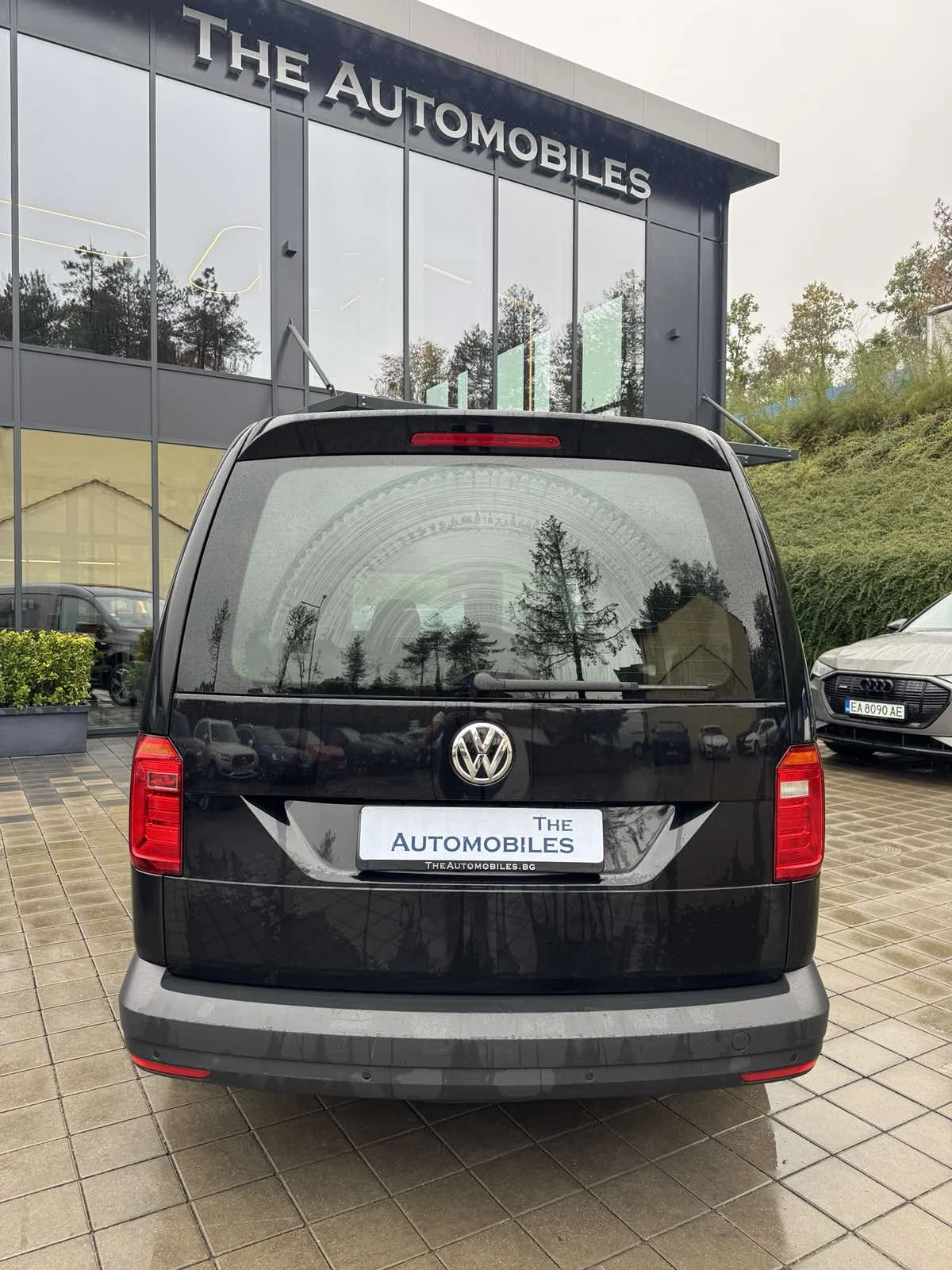 VW Caddy MAXI, снимка 5 - Автомобили и джипове - 56706562