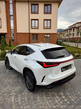 Lexus NX 450 НАЛИЧЕН - ЧИСТО НОВ - 10 ГОДИНИ ГАРАНЦИЯ - PREMIUM, снимка 5