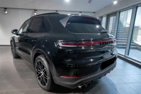 Обява за продажба на Porsche Cayenne E-HYBRID/FACELIFT/BOSE/PANO/360/SPORT CHRONO/ ~ 208 536 лв. - изображение 5