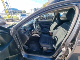 Dacia Duster Tce 150 4х4 BVM6 - 33400 лв. / 17077.15 € - 73984152 11