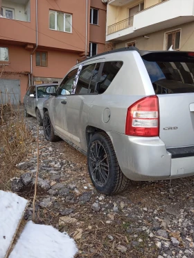 Jeep Compass - 3700 € / 7236.57 лв. - 17872907 3