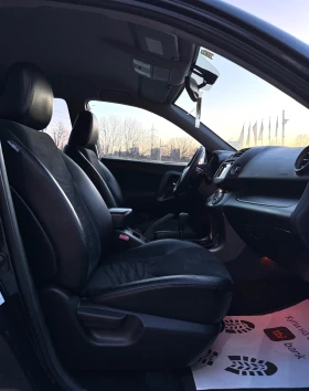 Toyota Rav4 !100ХИЛ КМ!КАТО НОВА!CH!4Х4!АТОМАТИК! - 12800 € / 25034.62 лв. - 41916237 13