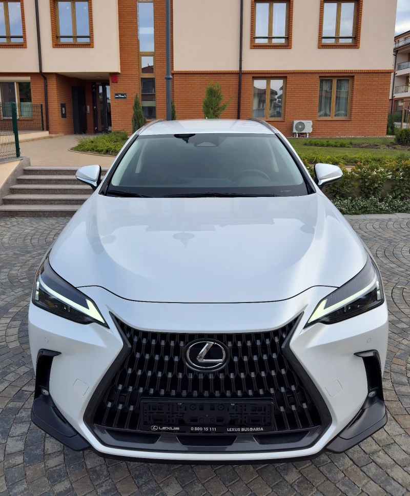 Lexus NX НАЛИЧЕН - ЧИСТО НОВ - 10 ГОДИНИ ГАРАНЦИЯ - PREMIUM, снимка 2 - Автомобили и джипове - 51918375