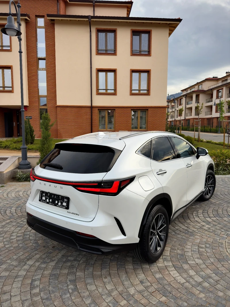 Lexus NX НАЛИЧЕН - ЧИСТО НОВ - 10 ГОДИНИ ГАРАНЦИЯ - PREMIUM, снимка 4 - Автомобили и джипове - 51918375