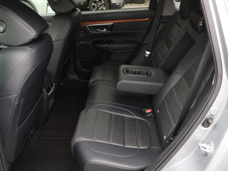 Honda Cr-v 2.0HYBRID/4X4/EXECUTIVE/, снимка 16 - Автомобили и джипове - 52353837