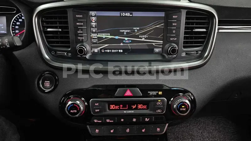 Kia Sorento 2.0 CRDI, снимка 7 - Автомобили и джипове - 54190046