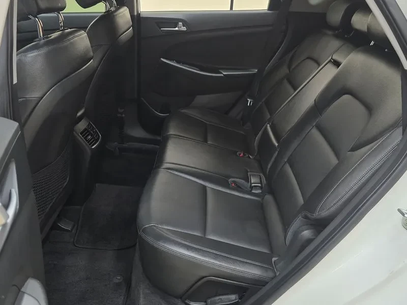 Hyundai Tucson Diesel 2.0 2Wd Modern | Mobile.bg � ����������� 13