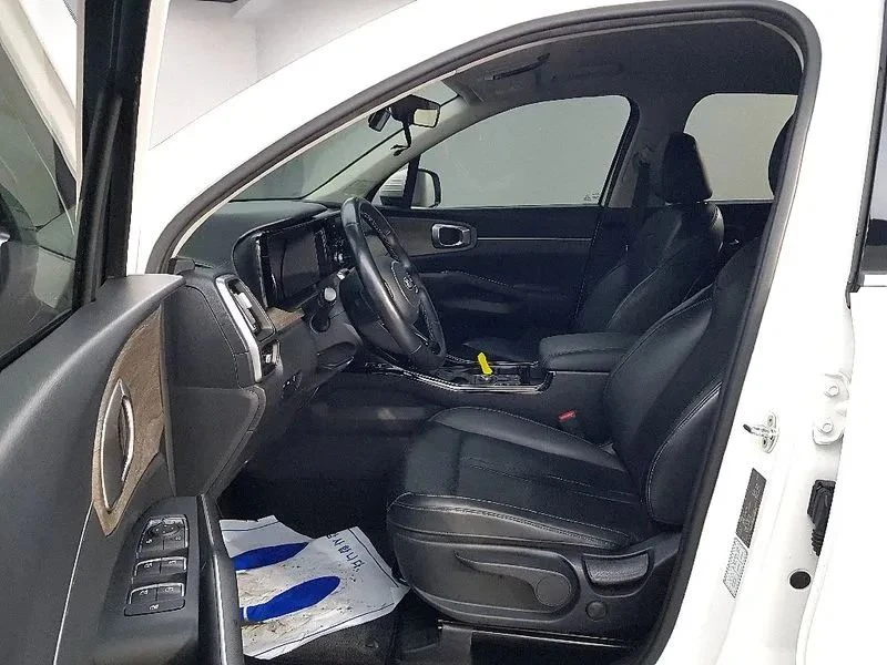 Kia Sorento, снимка 8 - Автомобили и джипове - 56737323