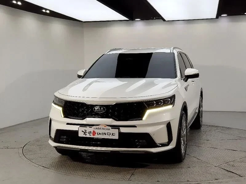 Kia Sorento, снимка 2 - Автомобили и джипове - 56737323