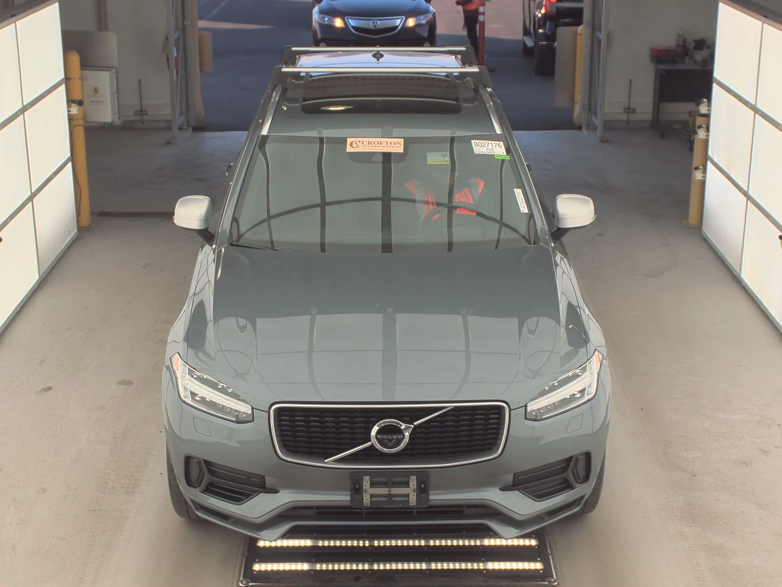 Volvo Xc90 Plug-In Hybrid T8 R-Design* Bowers* Хедъп* Пано*  - изображение 3