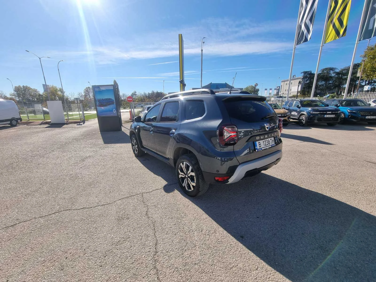 Dacia Duster Tce 150 4х4 BVM6 - изображение 7