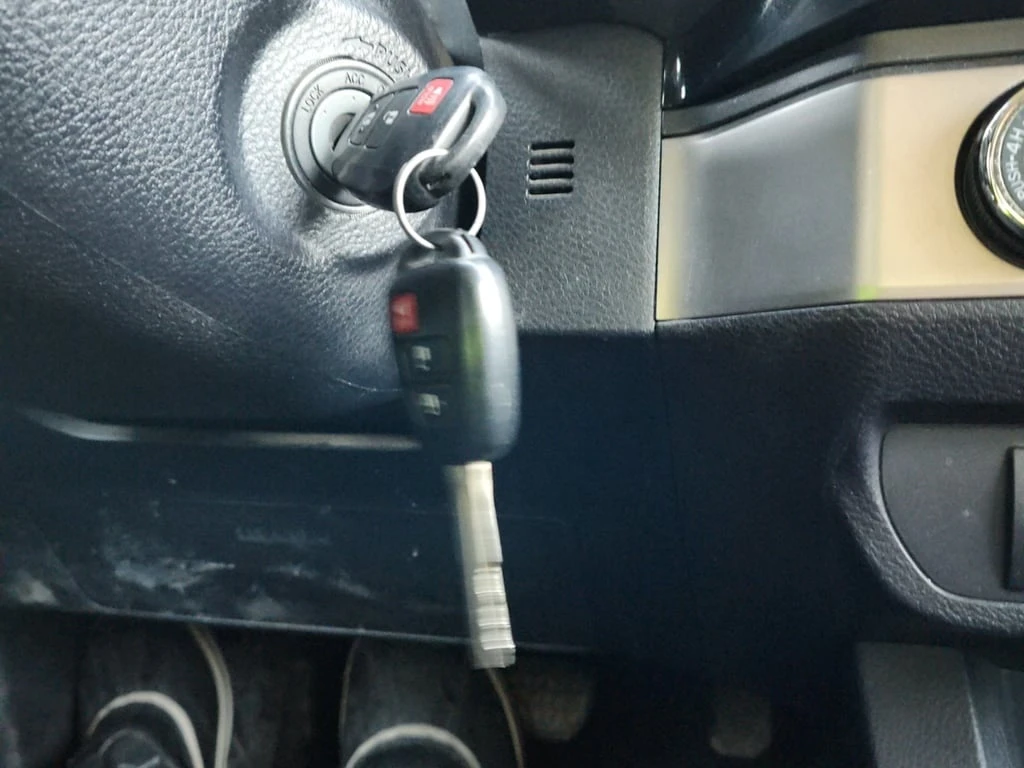 Toyota Tacoma * SR5 CREW CAB LONG BED * CARFAX *   | Mobile.bg   8