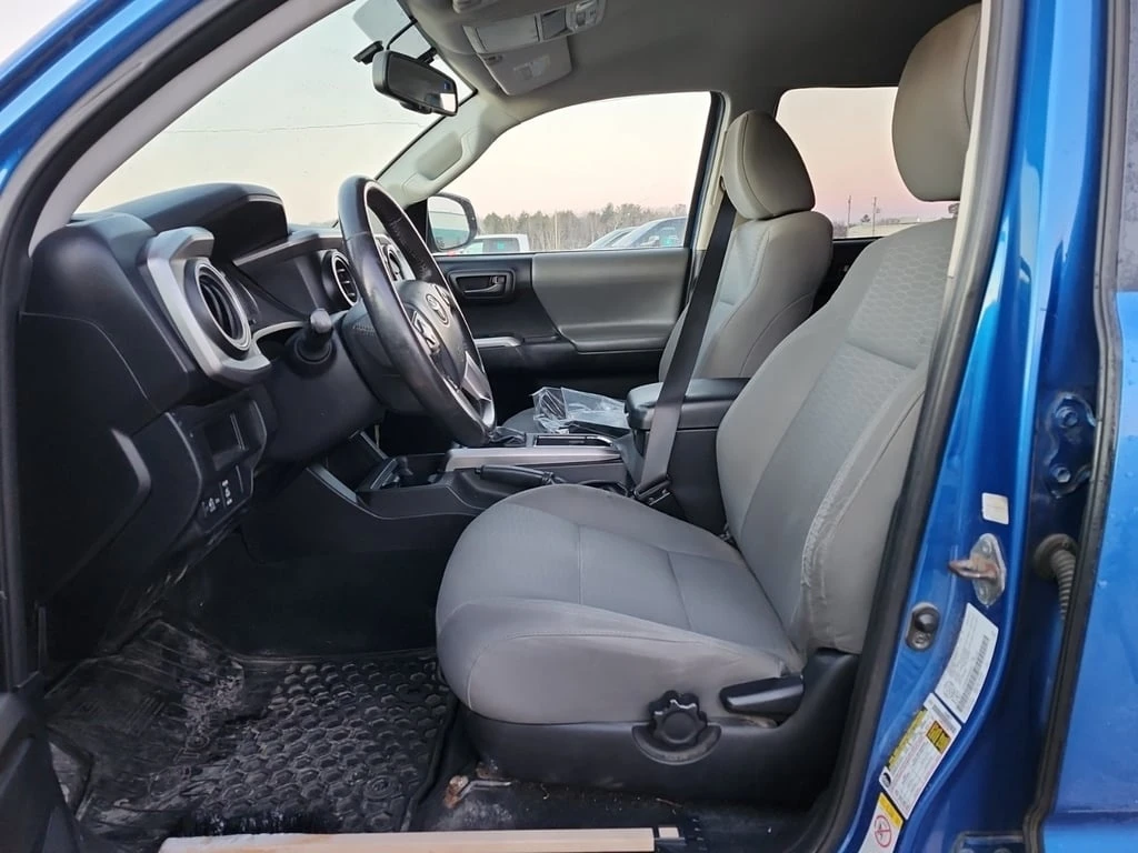 Toyota Tacoma * SR5 CREW CAB LONG BED * CARFAX *   | Mobile.bg   5