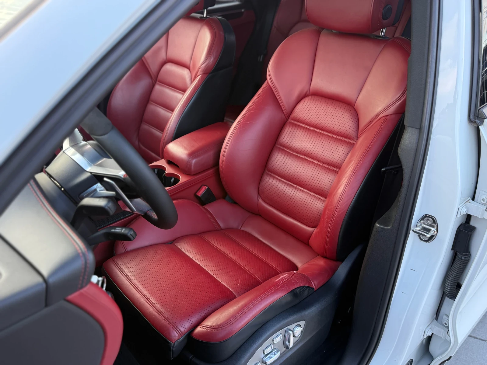 Porsche Macan 3.0D* 2016г* RED-Line* 124.000KM* Нов*  - изображение 9