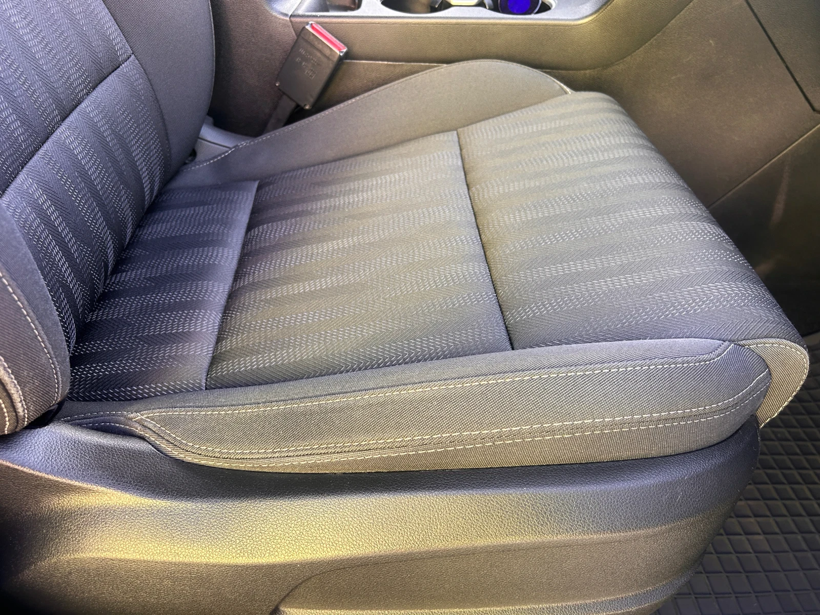 Kia Sportage 1.7 CRDi, снимка 13 - Автомобили и джипове - 53829512